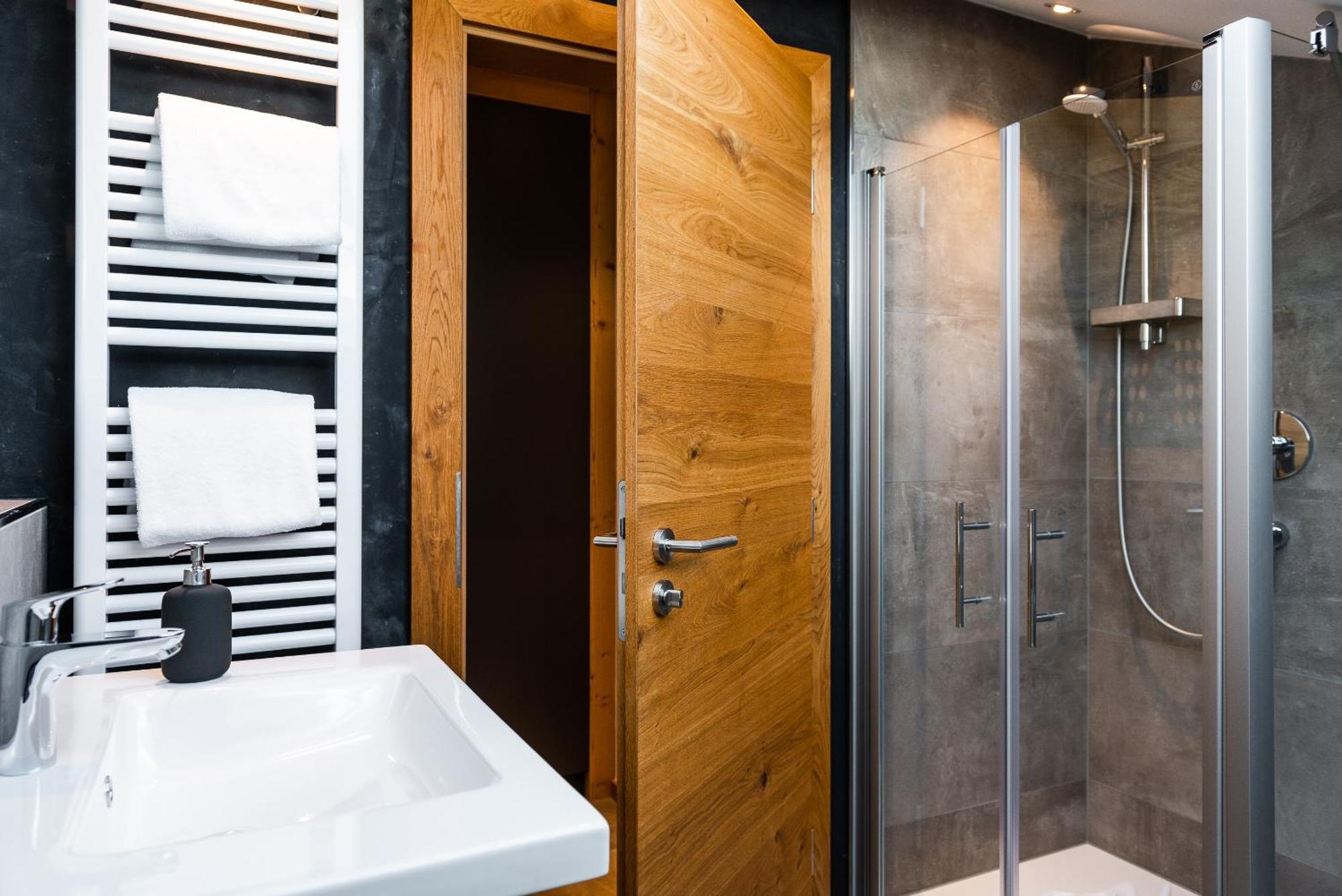 Auszeit II Apartment Garmisch-Partenkirchen Bagian luar foto